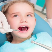 کودکان واجدشرایط فیشورسیلانت چه کسانی هستند؟ | متخصص دندانپزشک کودکان کاشان