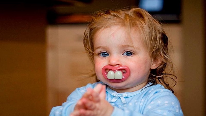 دندان دراوردن نوزادان و کودکان | متخصص دندانپزشک کودکان کاشان